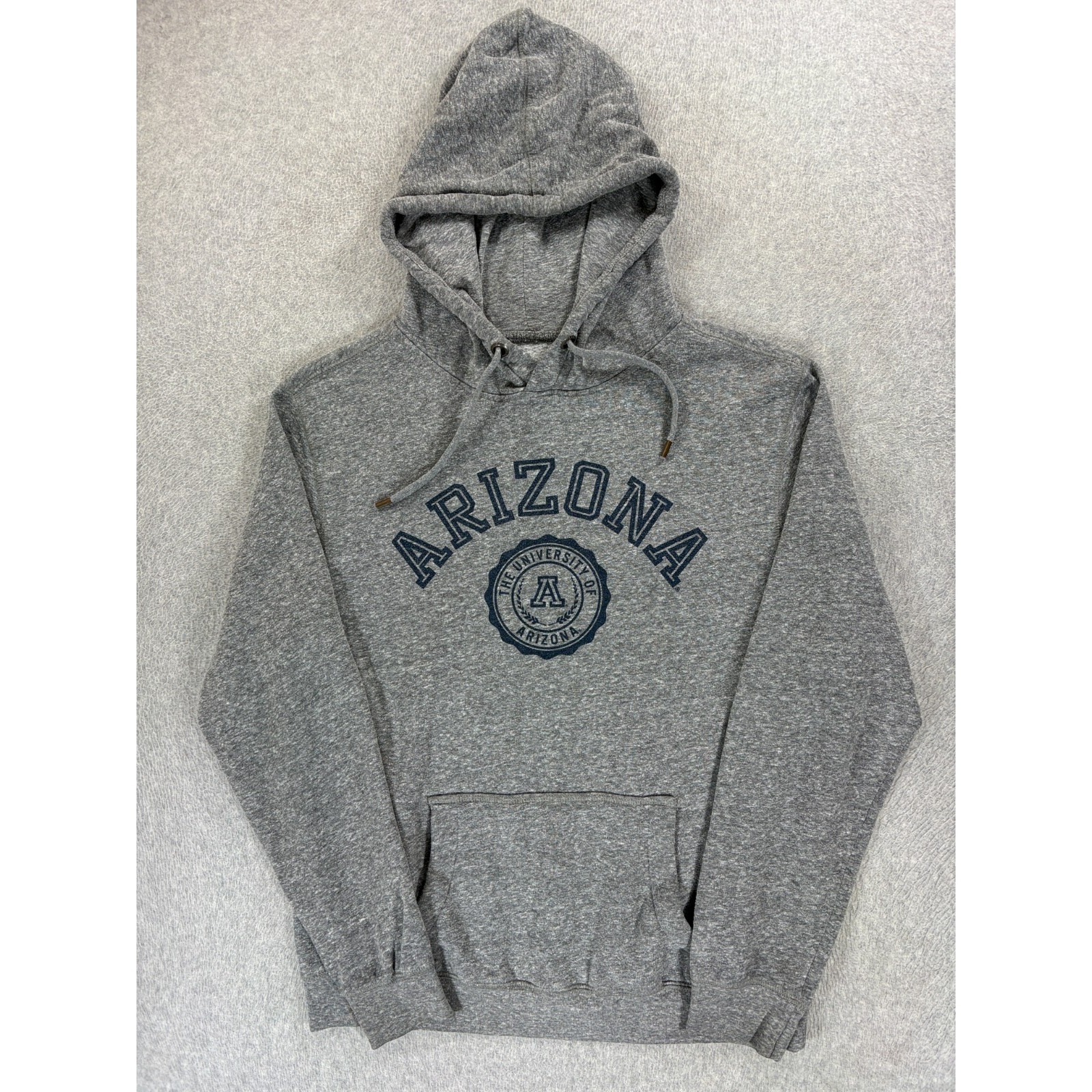 Arizona Wildcats Screened Logo Campus Hoodie Sweatshirt (Men's Large) Gray